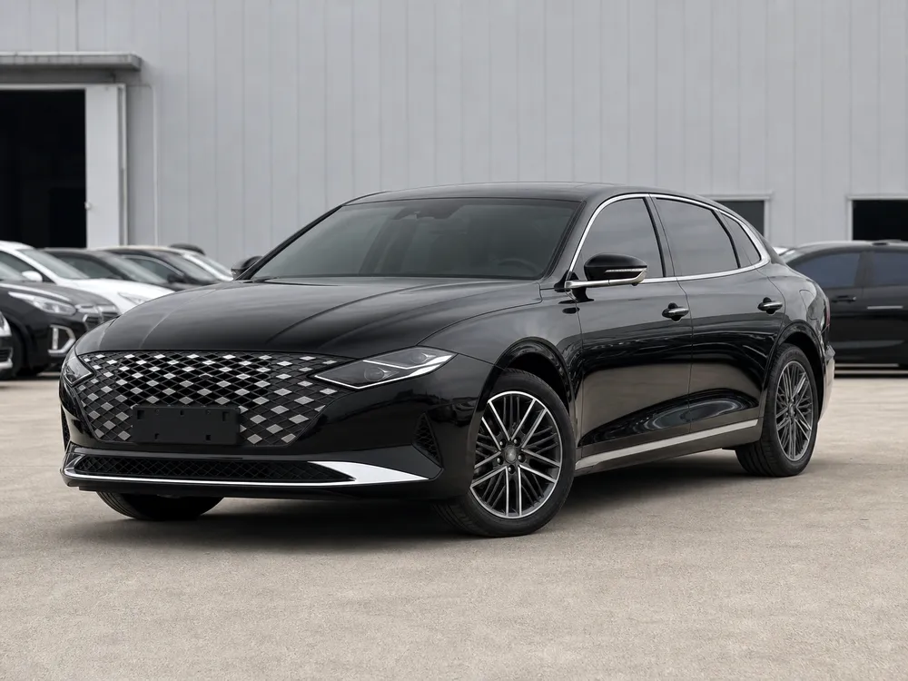 Hyundai Grandeur 2.5 2021 Phantom Black Korean used sedan for export